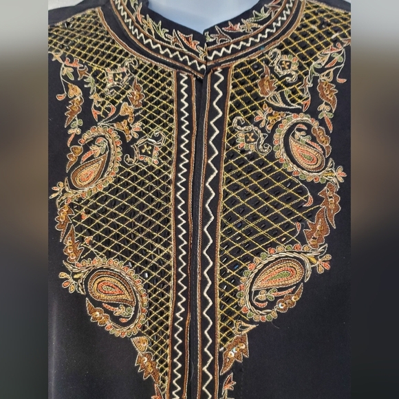 Black Tunic with Gold Embroidery Mandarin Collar Sherwani Kaftan Size 10 - Picture 4 of 10